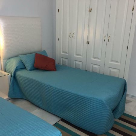 Beautiful 2 Bedroom Apartment @ Puerto Banus! Marbella Bagian luar foto