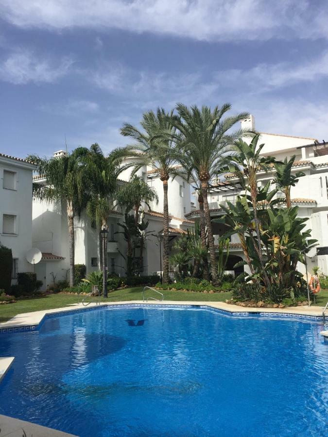 Beautiful 2 Bedroom Apartment @ Puerto Banus! Marbella Bagian luar foto