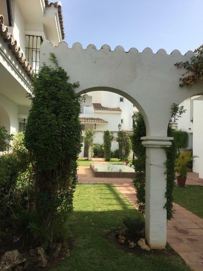 Beautiful 2 Bedroom Apartment @ Puerto Banus! Marbella Bagian luar foto